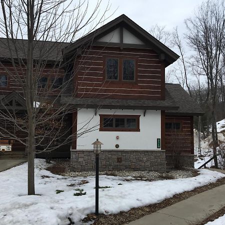 Boyne Mountain Creekside Condo Boyne Falls Dış mekan fotoğraf